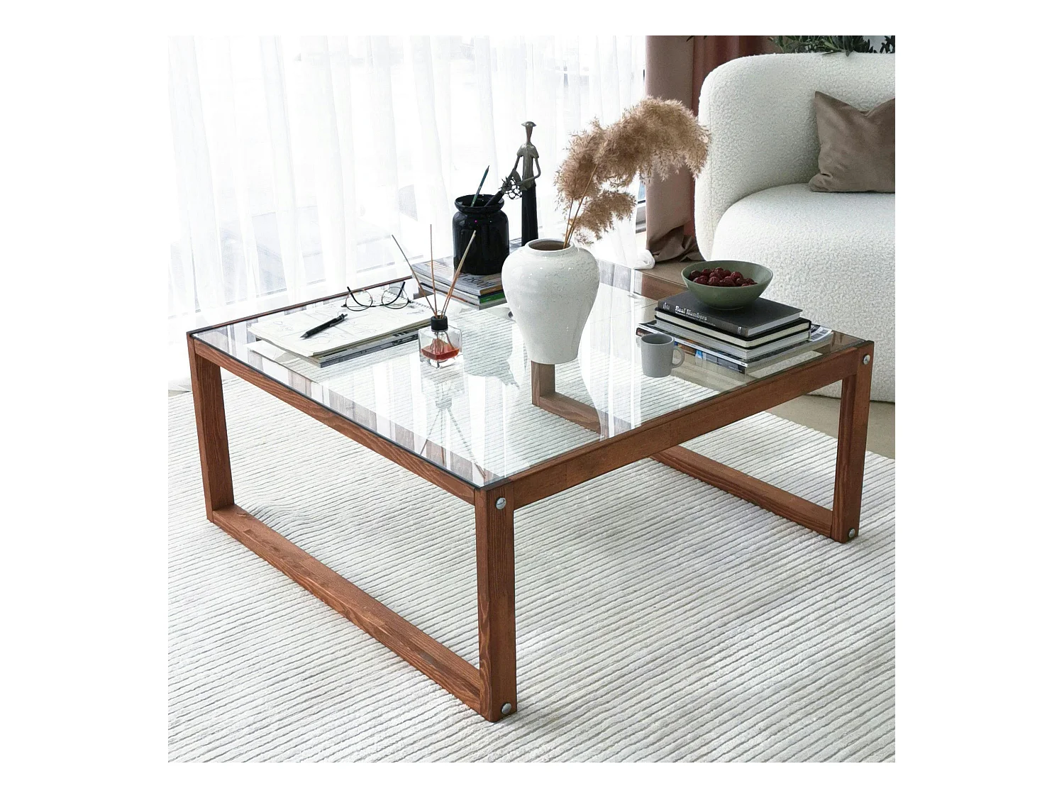 Table basse carrée en verre et bois brun LHASA