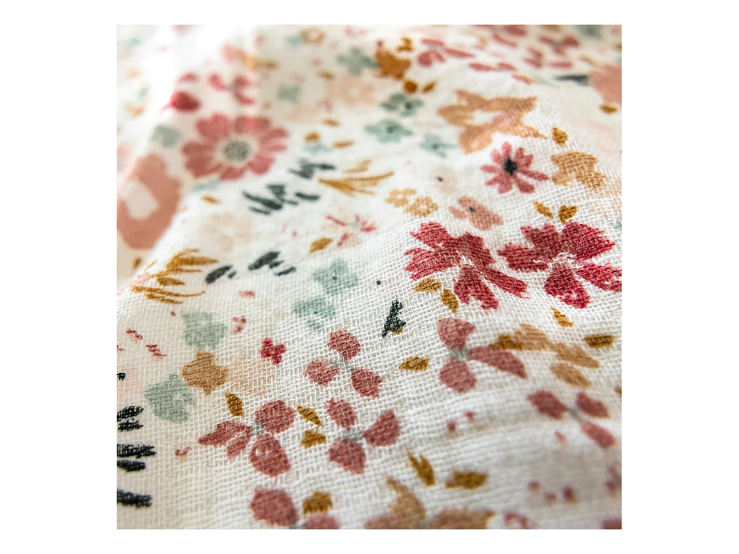 Housse de couette 240x220 gaze de coton à fleurs roses Terre de Nuit