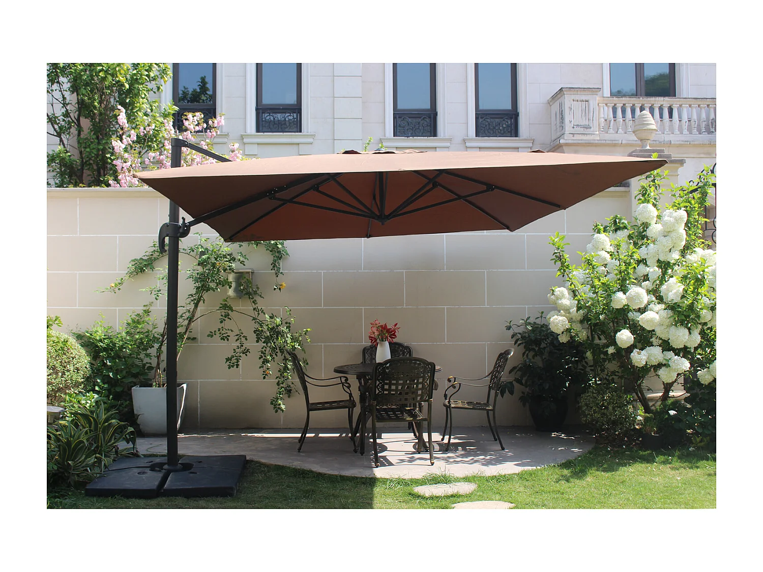 Bundle parasol rectangulaire 3x4m déporté rotatif marron aluminium + housse CESARE