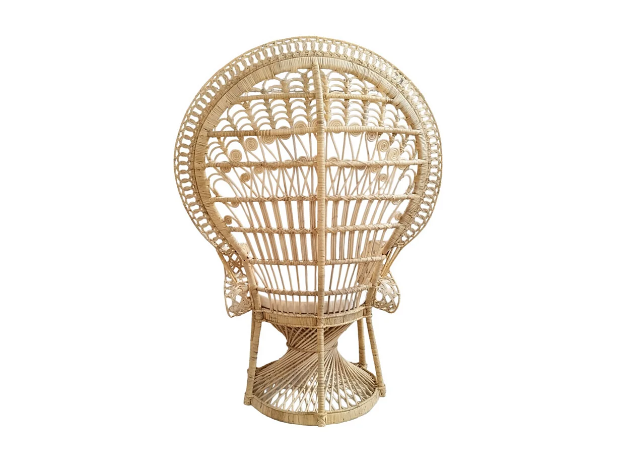 Grand fauteuil Emmanuelle en rotin naturel tressé – MAGNOLIA