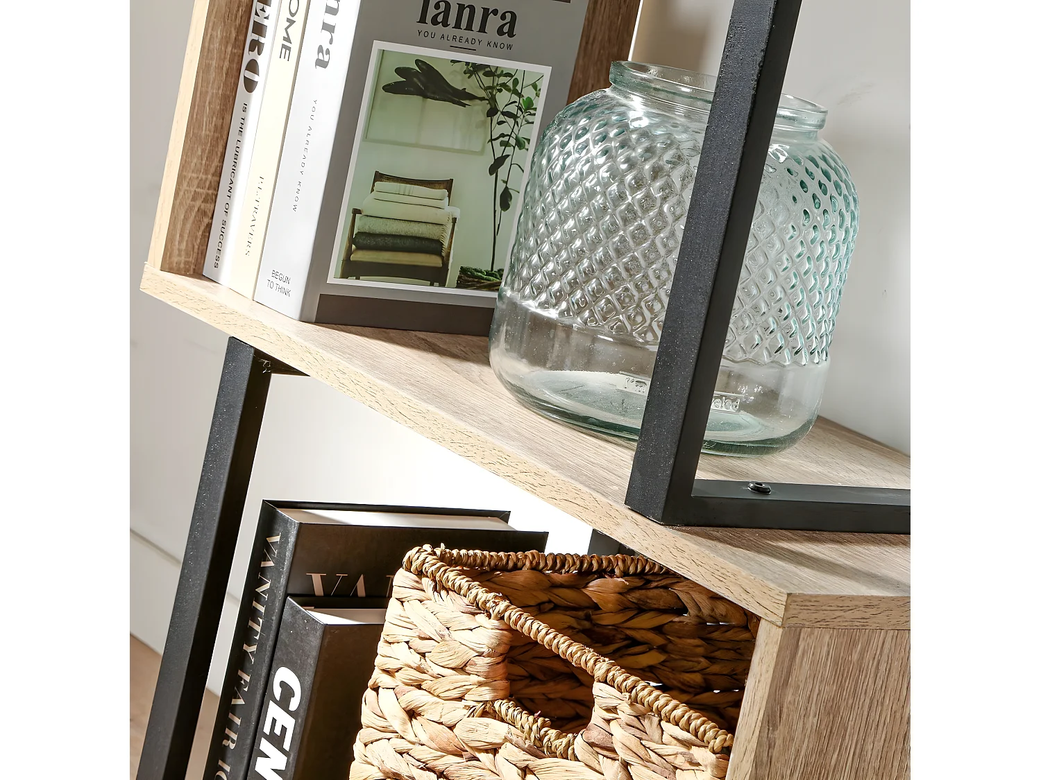 Bibliothèque 4 Niveaux Décor Bois et Montants Métal - H148 cm