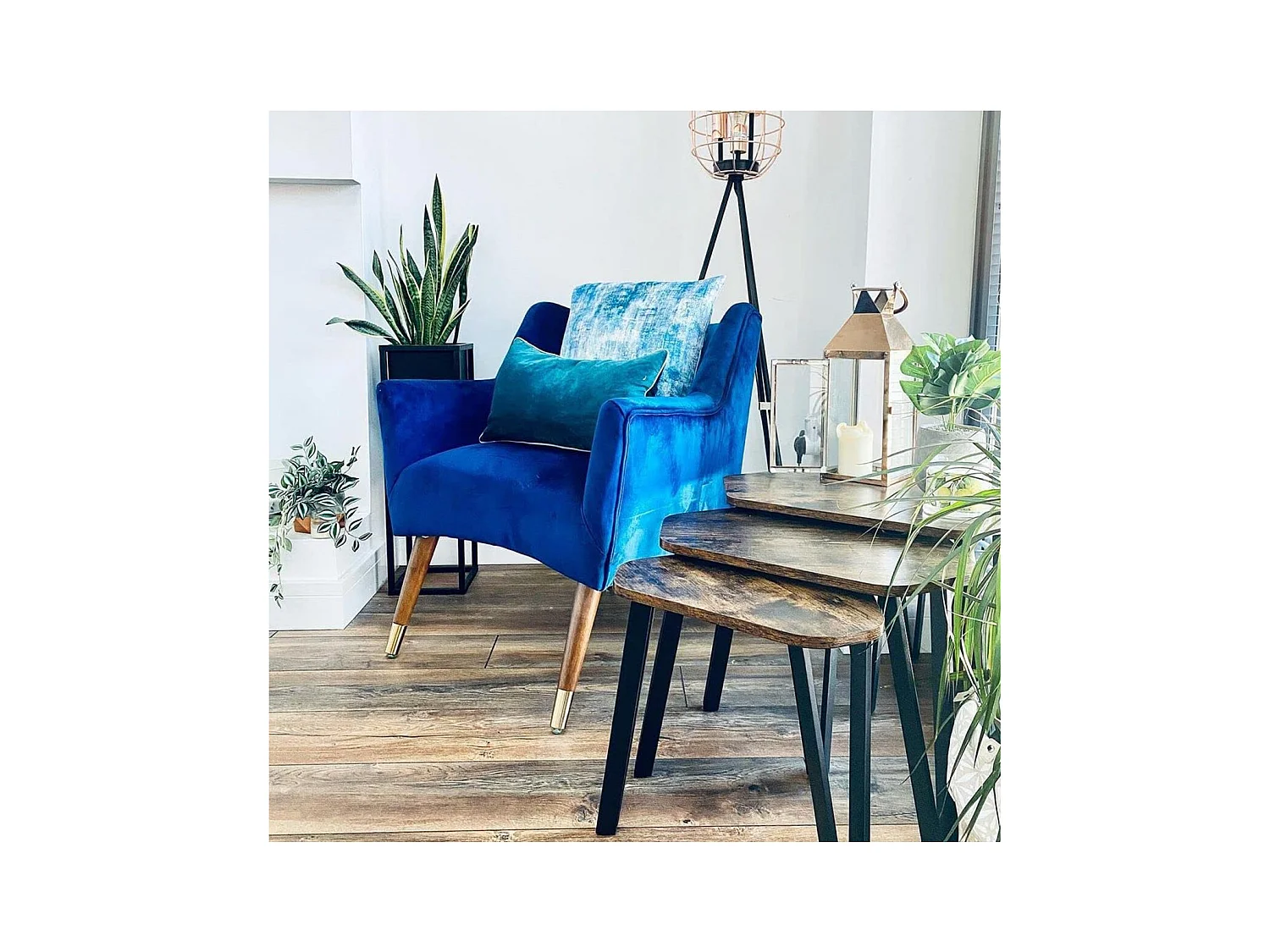 Set aus 3 Gigognes Tischen mit Stahlbeinen und rustikalem Holzdekor