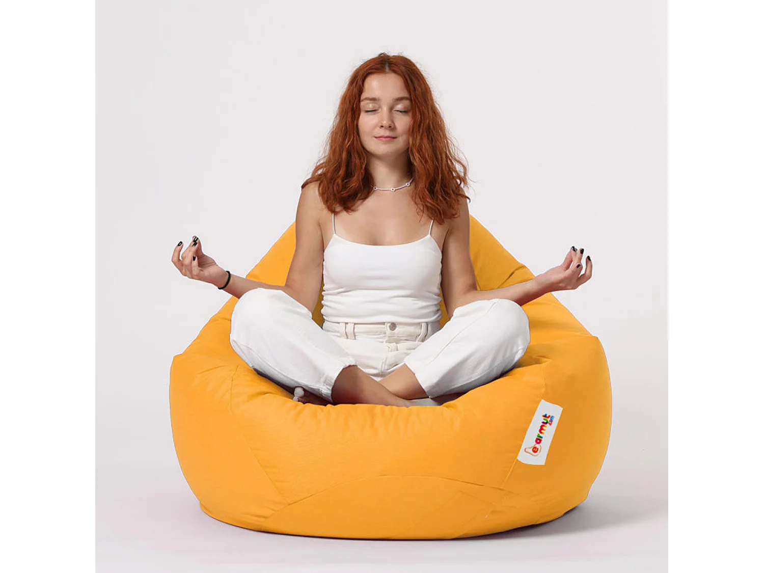 Pouf poire d'extérieur 130x115cm jaune OHAU