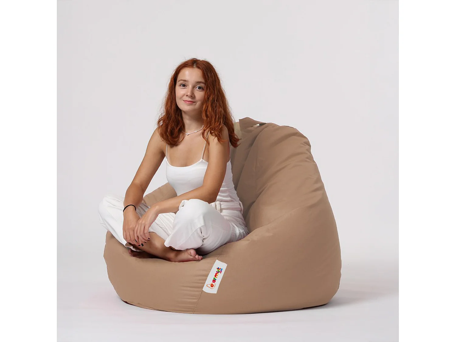Pouf poire d'extérieur 130x115cm taupe OHAU