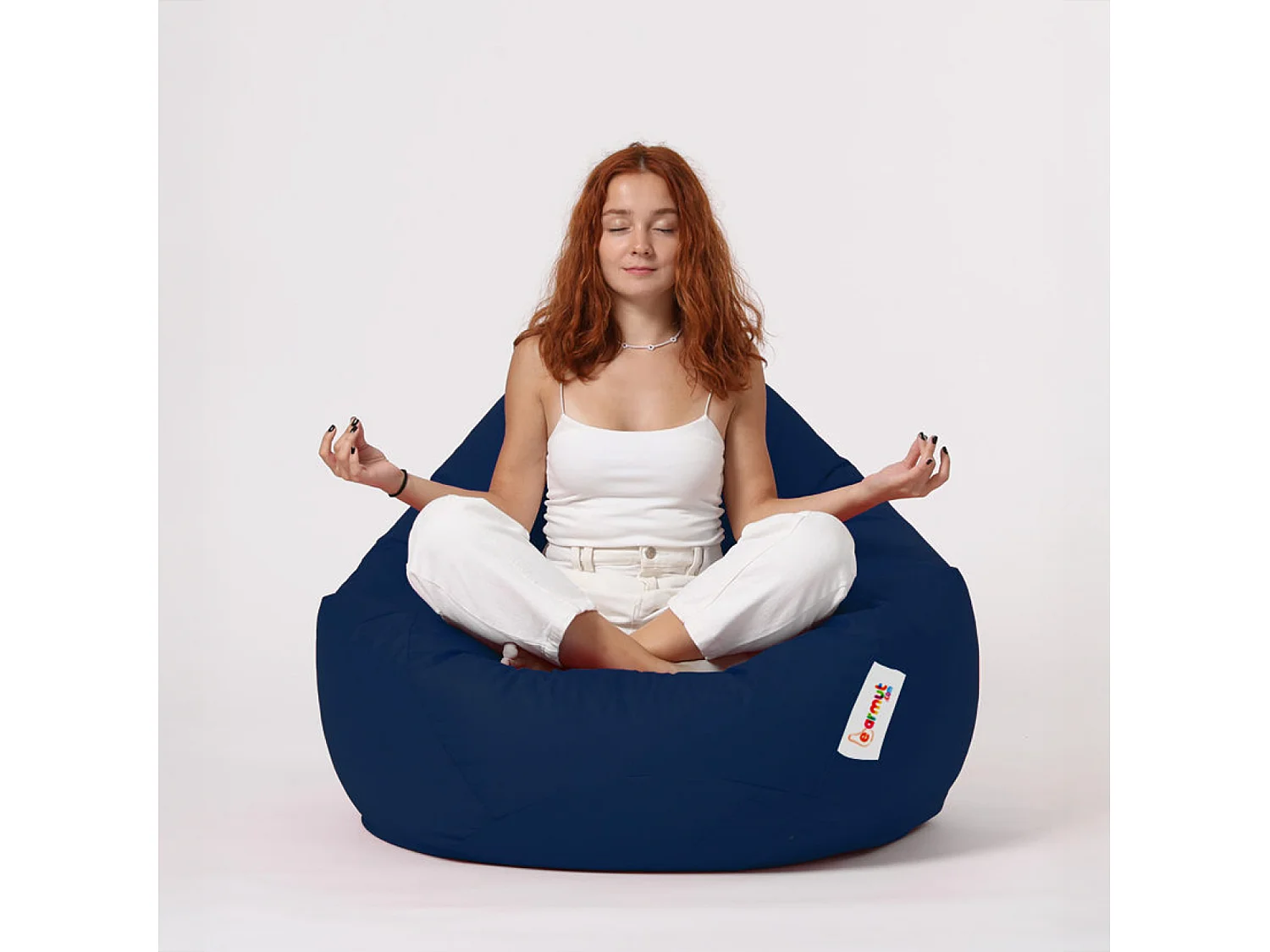 Pouf poire d'extérieur 130x115cm bleu marine OHAU