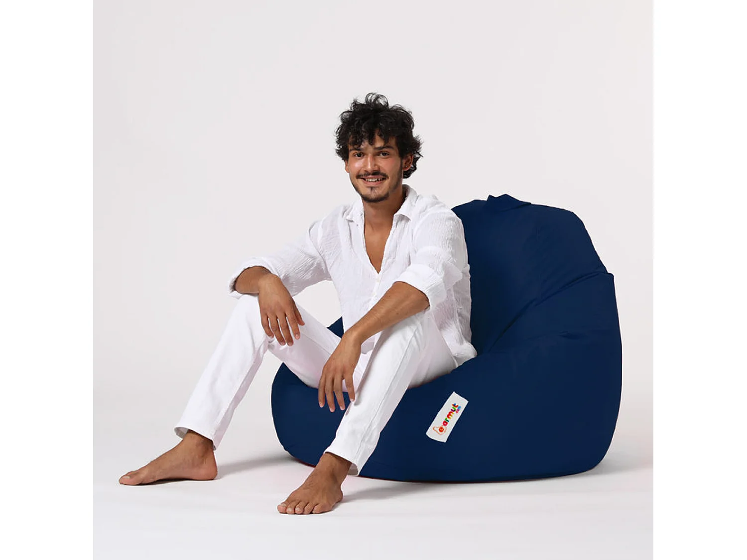 Pouf poire d'extérieur 130x115cm bleu marine OHAU