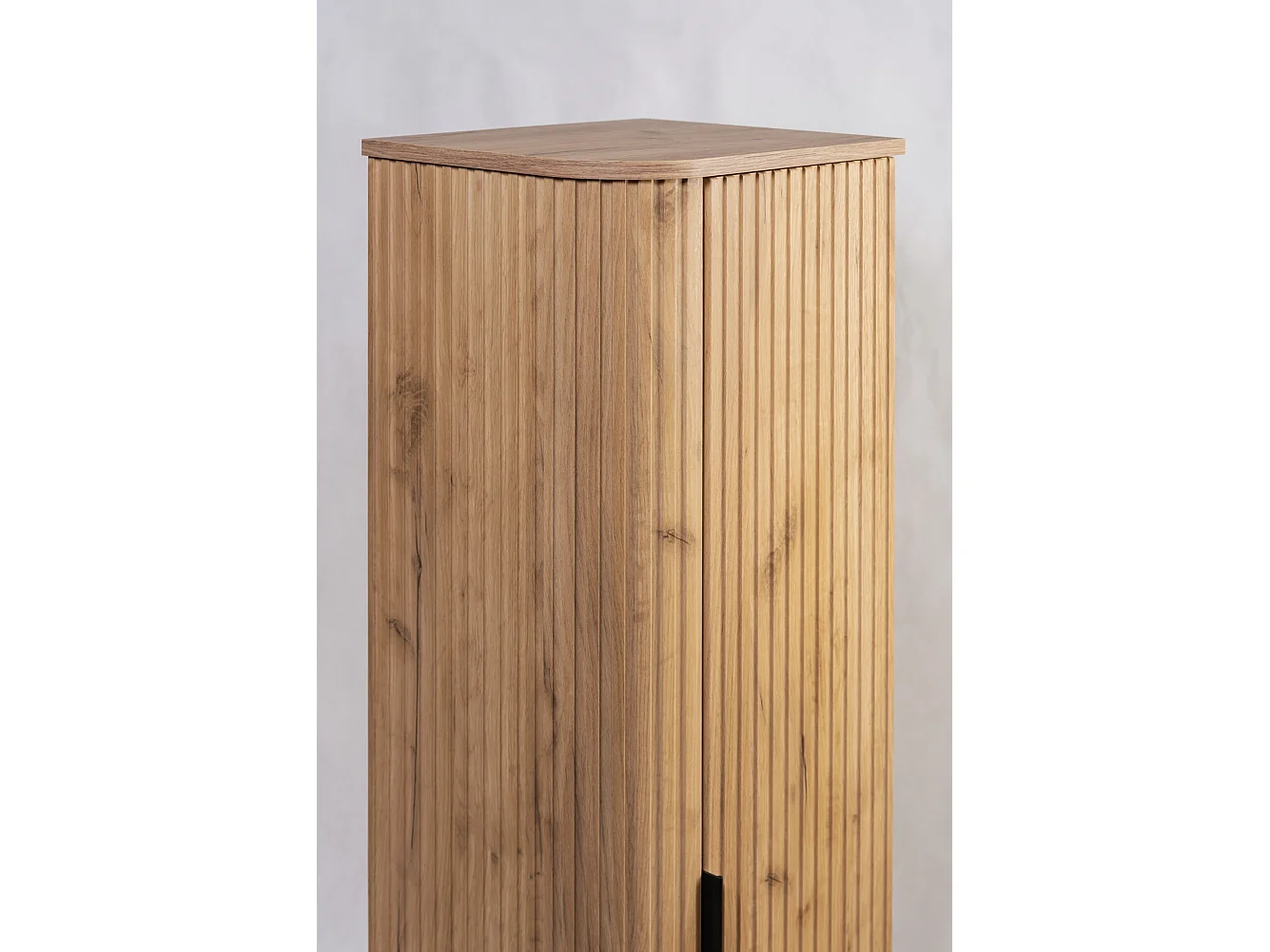 ELEGANCE Armoire haute de salle de bain 31,5 × 35,5 × 139 cm chêne craft doré