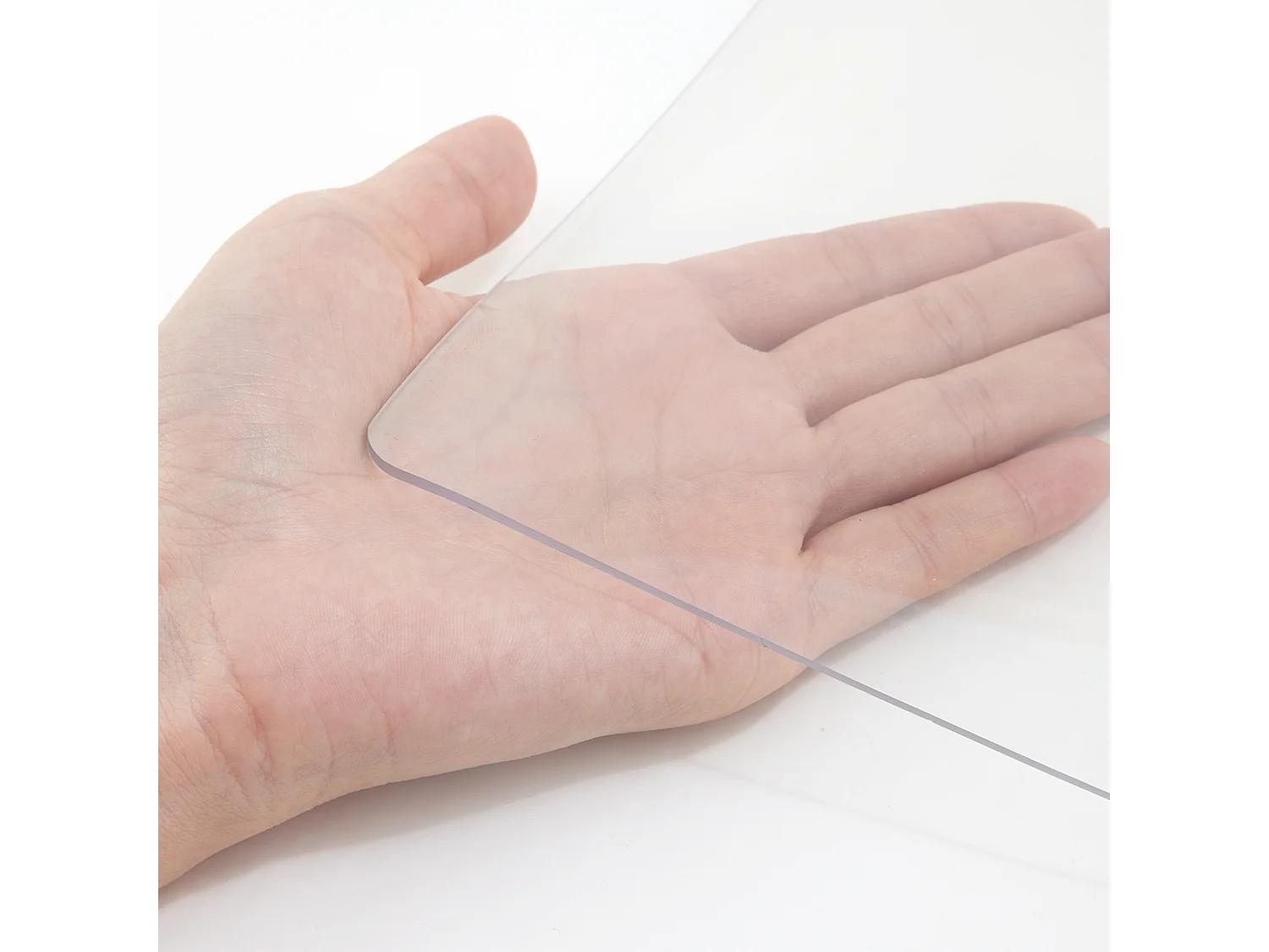 Nappe Transparente SucceBuy Tapis de Table en PVC Transparent 244 x 107 cm, Protecteur de Table Rectangulaire Épais