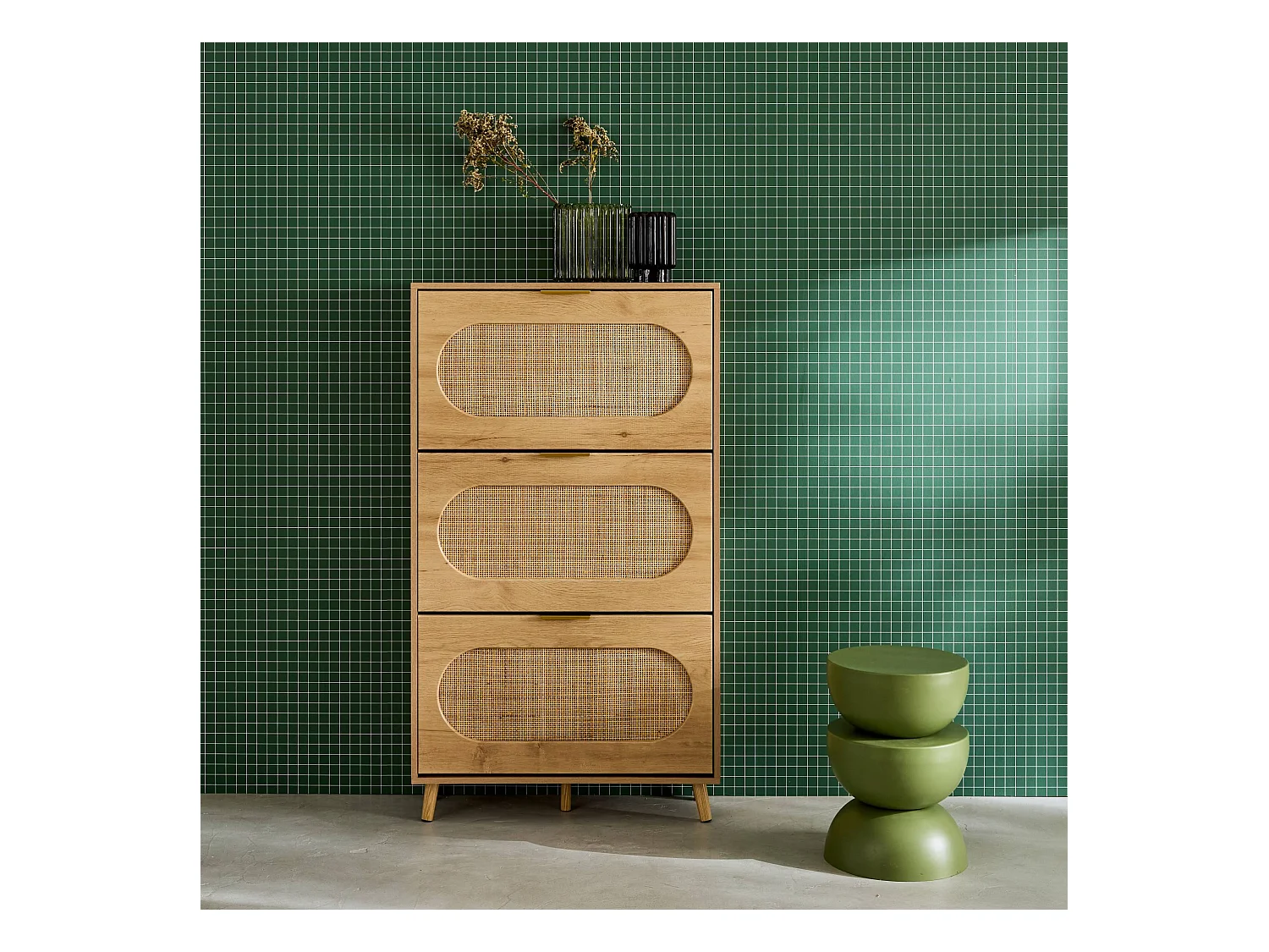 Meuble à chaussures décor bois et cannage 3 tiroirs. poignées en métal - L 75 x P 26 x H 131 cm - Eva