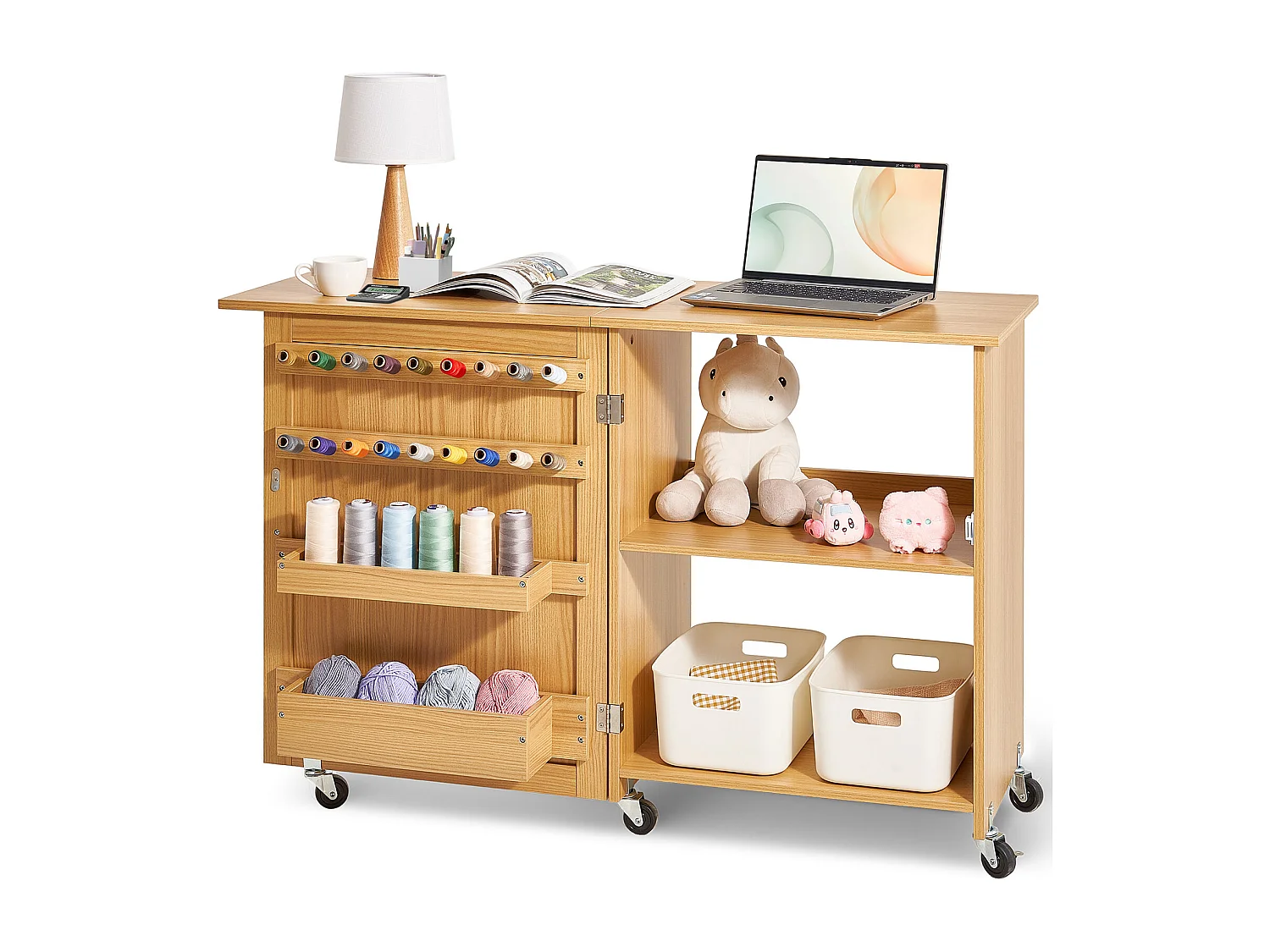 Table de Couture SucceBuy Pliante avec Roulettes Verrouillables Étagères Plateaux et Porte Couleur Bois, Armoire de Bureau de Couture pour Machine
