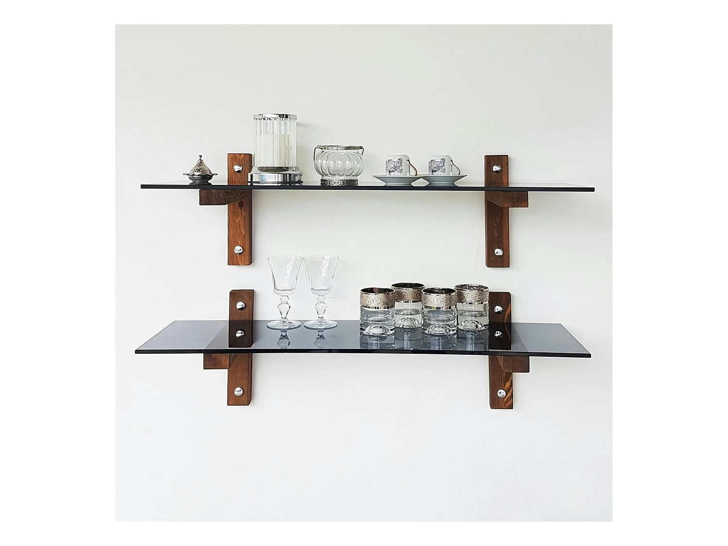 Étagère murale en verre fumé - supports bois foncé (lot de 2) LHASA