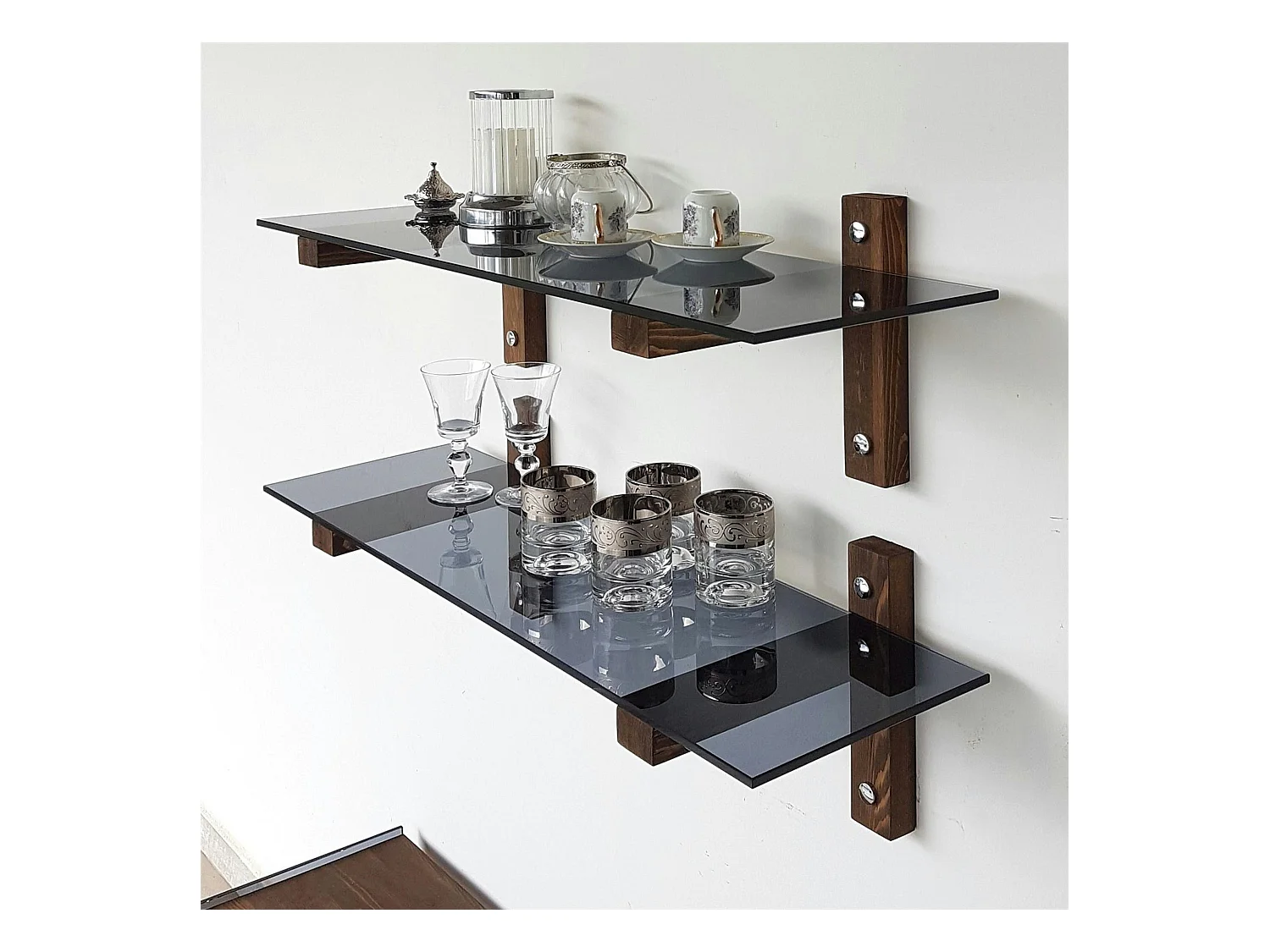 Étagère murale en verre fumé - supports bois foncé (lot de 2) LHASA
