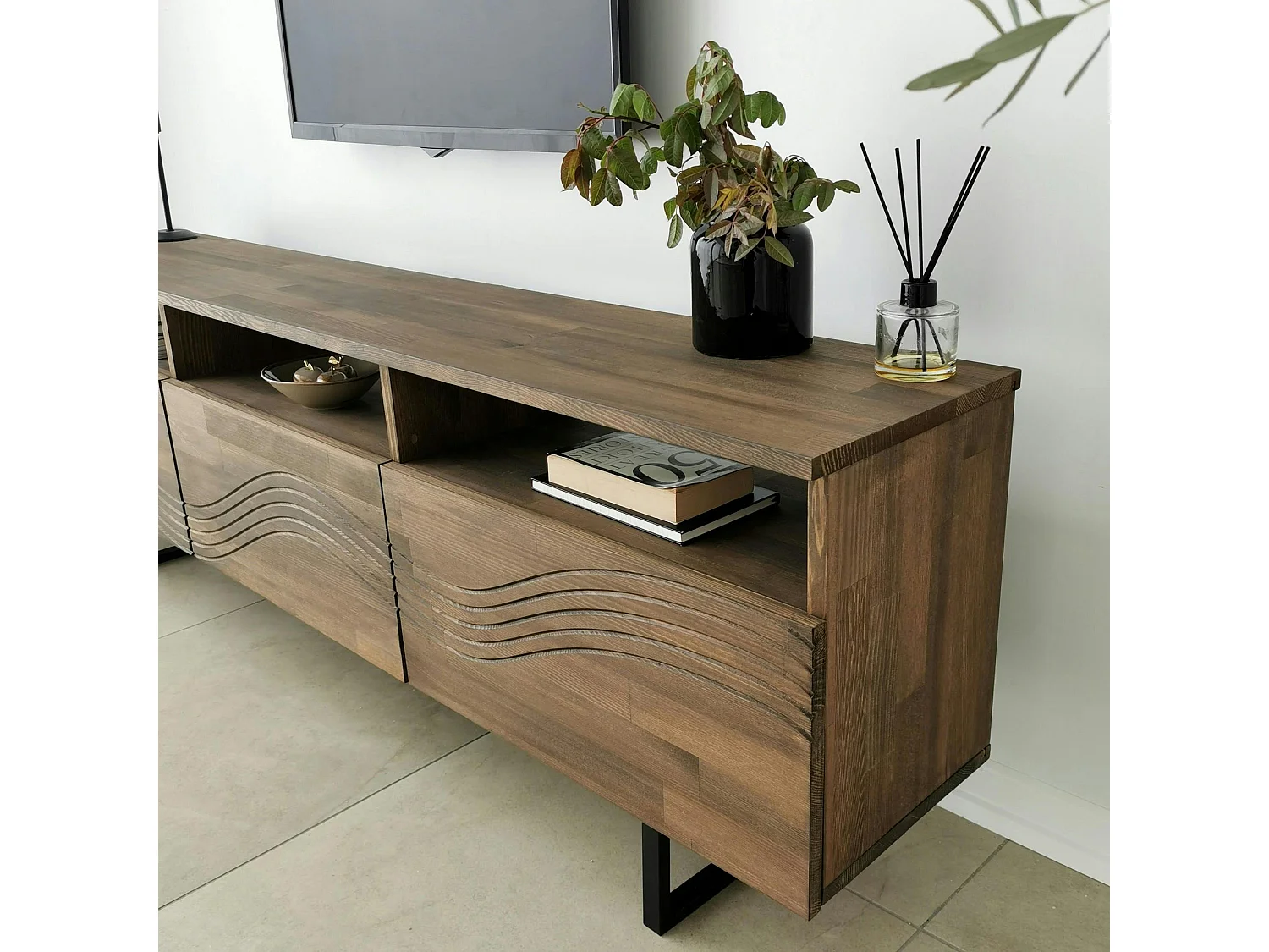 Meuble TV bois brun motif vague avec 2 étagères JACA