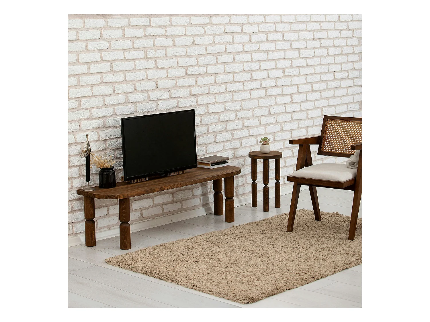 Banc TV en bois brun - pieds tournés, 140 cm BOMA