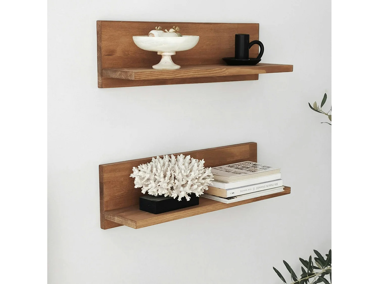 Meuble TV bois clair motif graphique avec 2 étagères LECCE