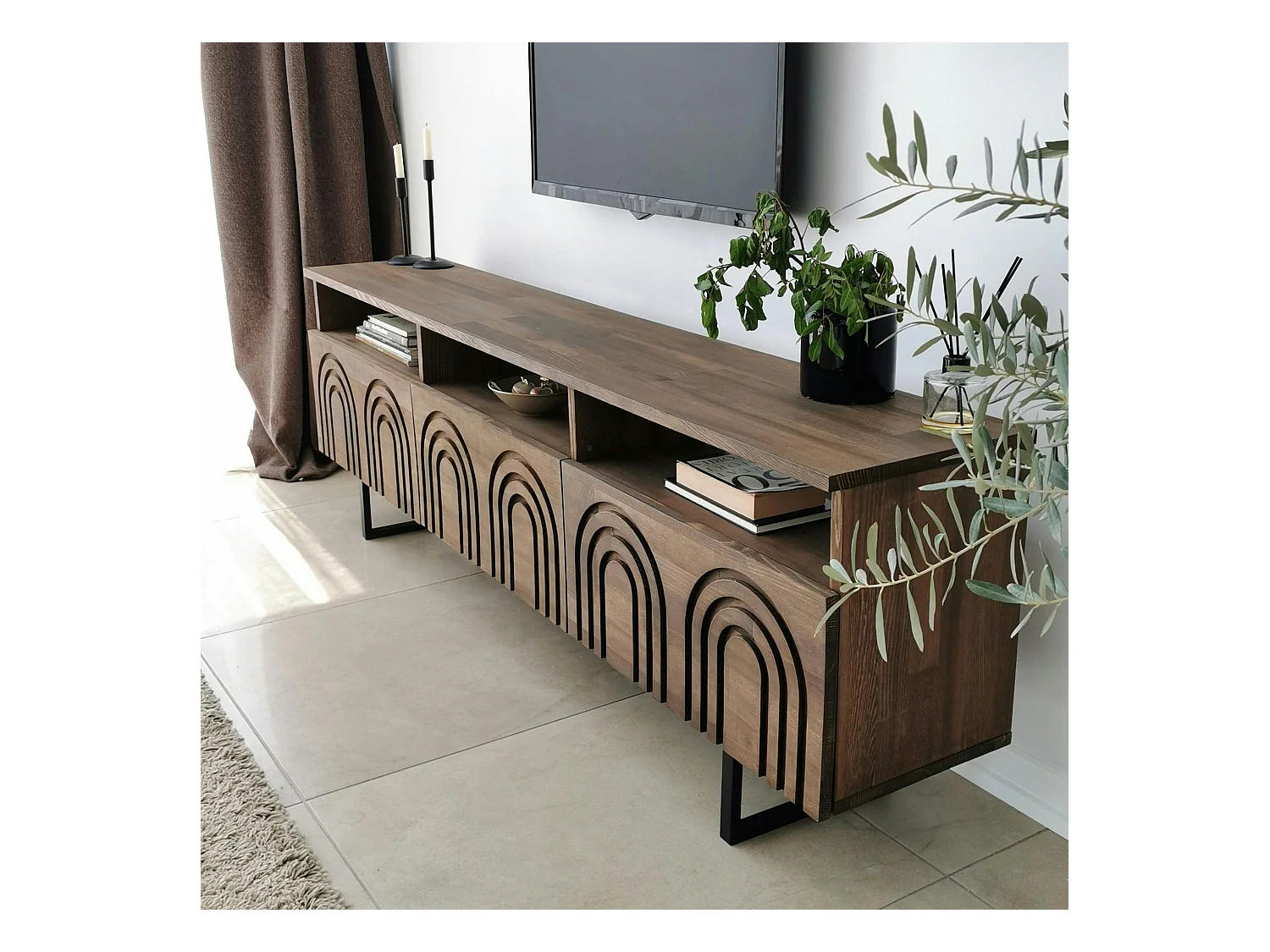 Meuble TV bois brun motif arches avec 2 étagères JACA