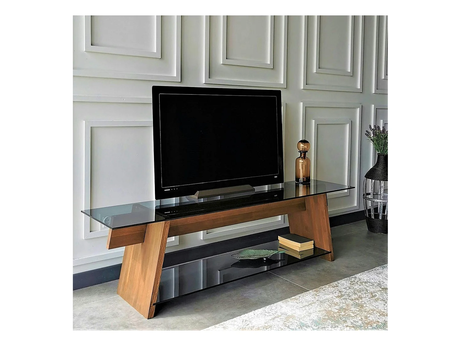 Meuble TV en bois brun et verre fumé - forme trapèze LHASA