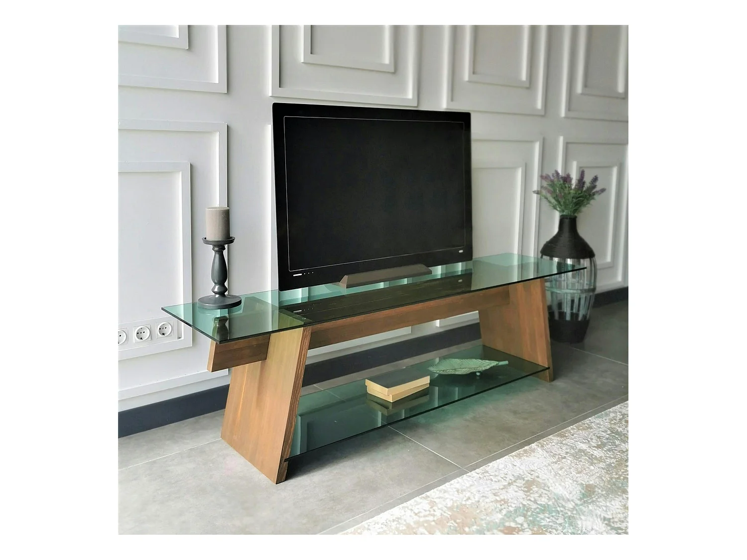 Meuble TV en bois brun et verre lagon - forme trapèze LHASA