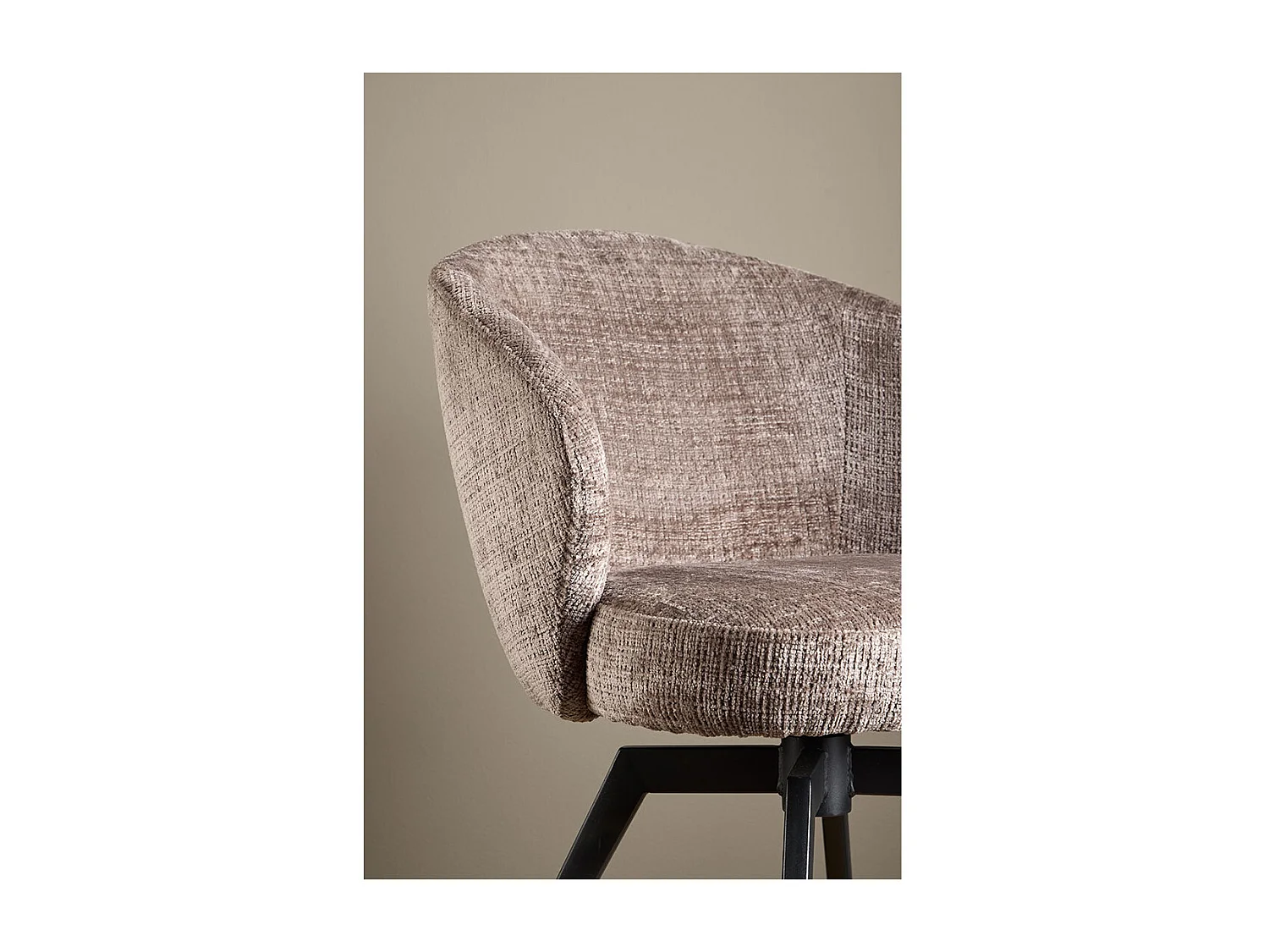 Darlene Esszimmerstuhl Mit Armlehnen Chenille braun.