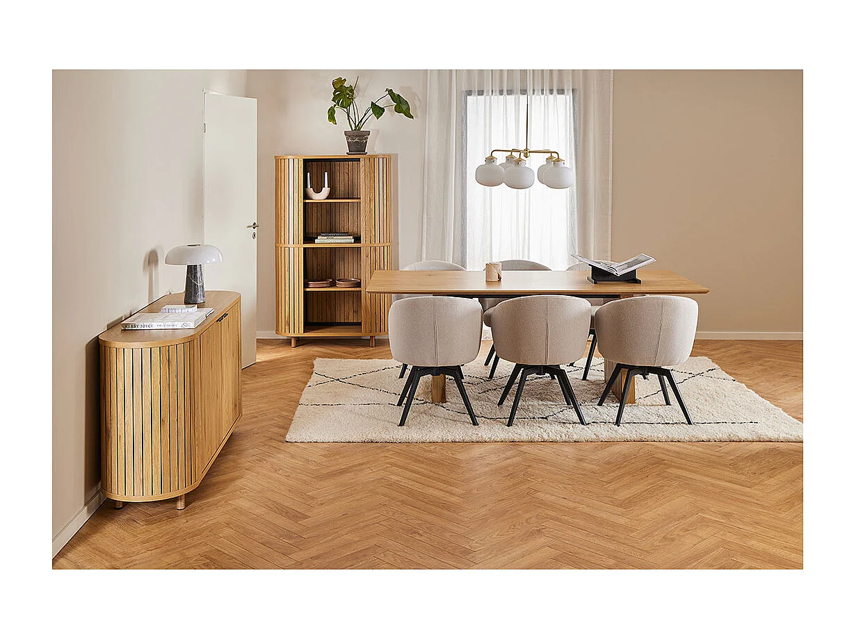 Darlene chaise de salle à manger avec accoudoirs tissu beige.