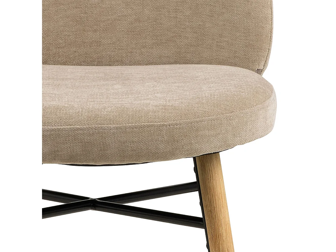 Sedia da pranzo Sophia in ciniglia beige.