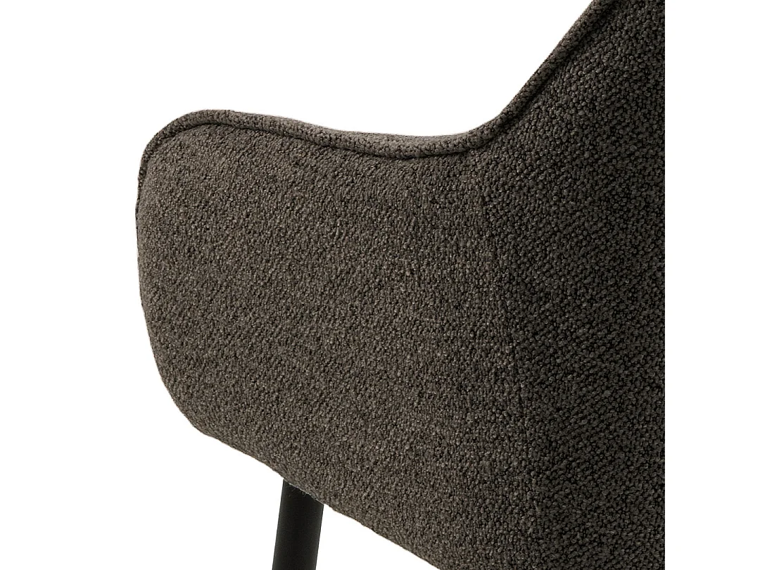 Solara eetkamerstoel met armleuning bouclé grijs.