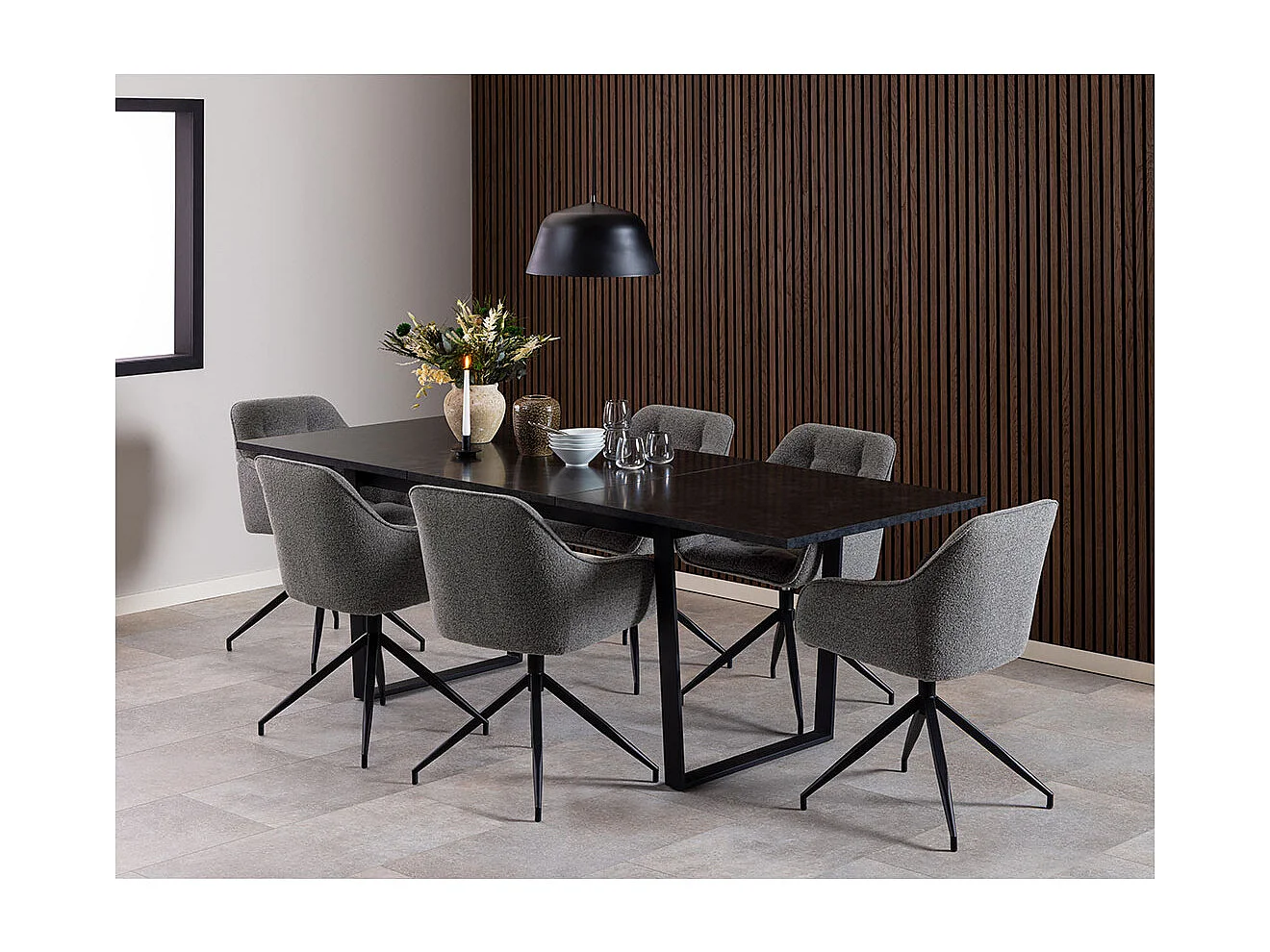 Brasis eetkamerstoel met armleuningen draaifunctie donkergrijs.