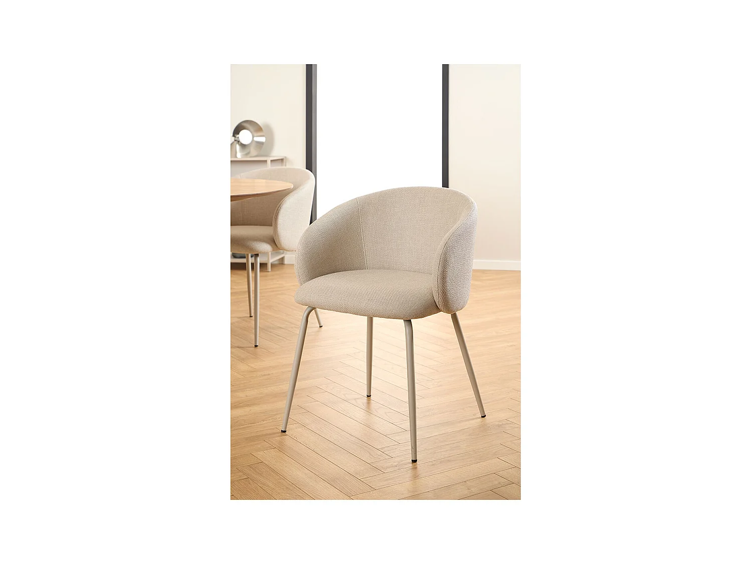 Eleanor Esszimmerstuhl Mit Armlehnen Stoff beige.