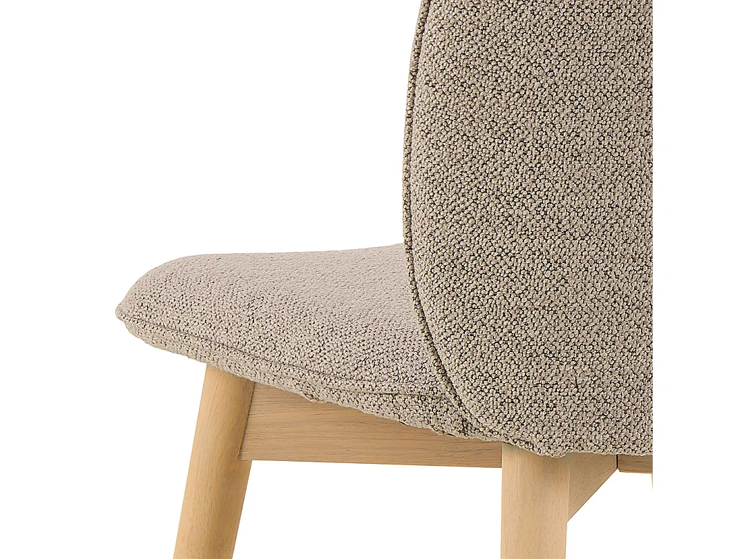 Cindy chaise de salle à manger bouclé beige.