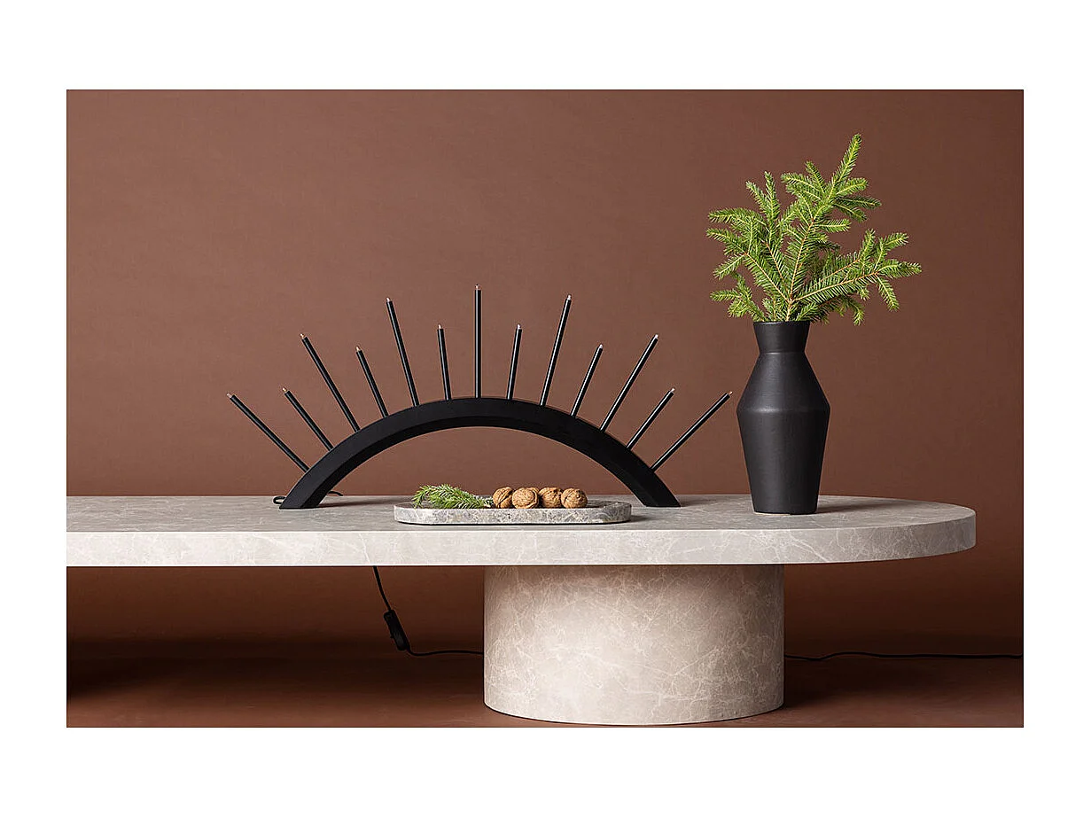 Supporto elettrico per l'avvento Kettilsås, 13 luci, nero.