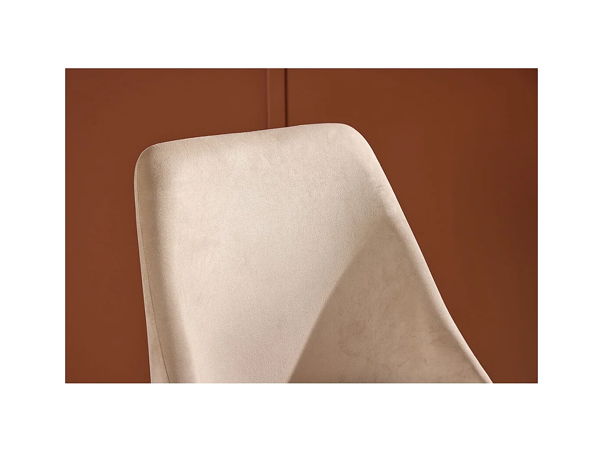 Night chaise de salle à manger beige.