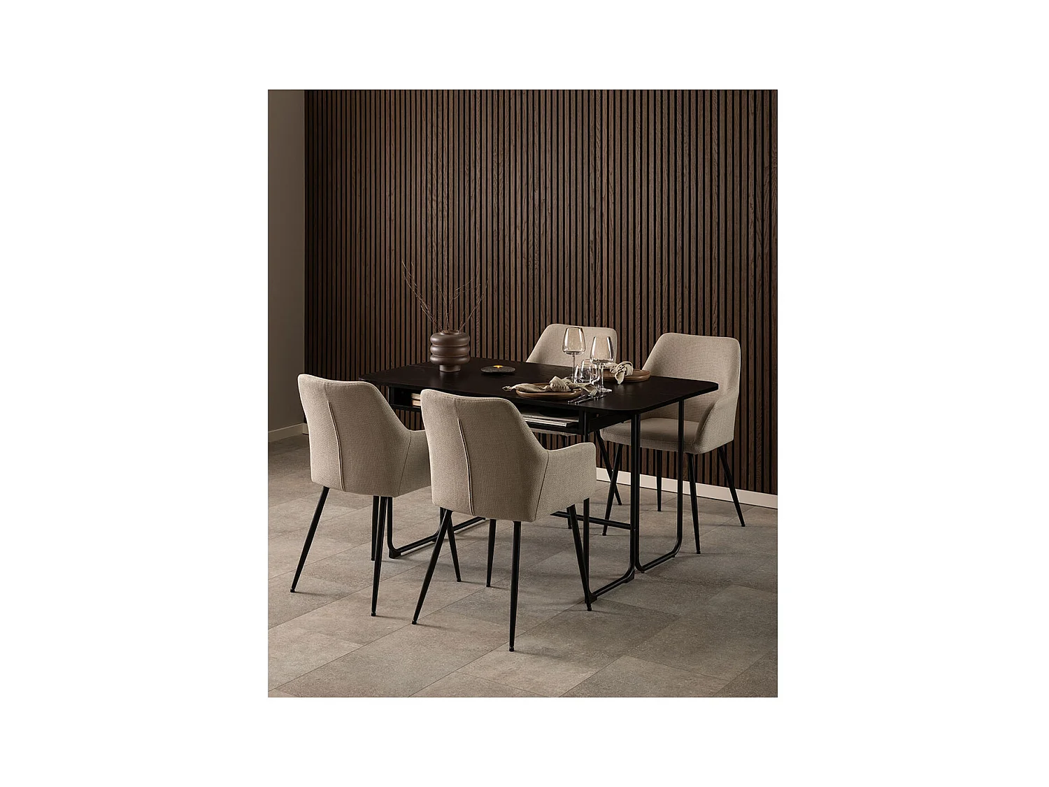 Lizzy Esszimmerstuhl Mit Armlehnen Stoff beige.