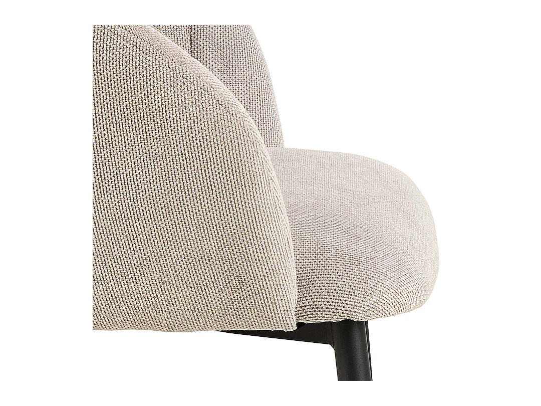 Daniella chaise de salle à manger avec accoudoirs tissu beige.