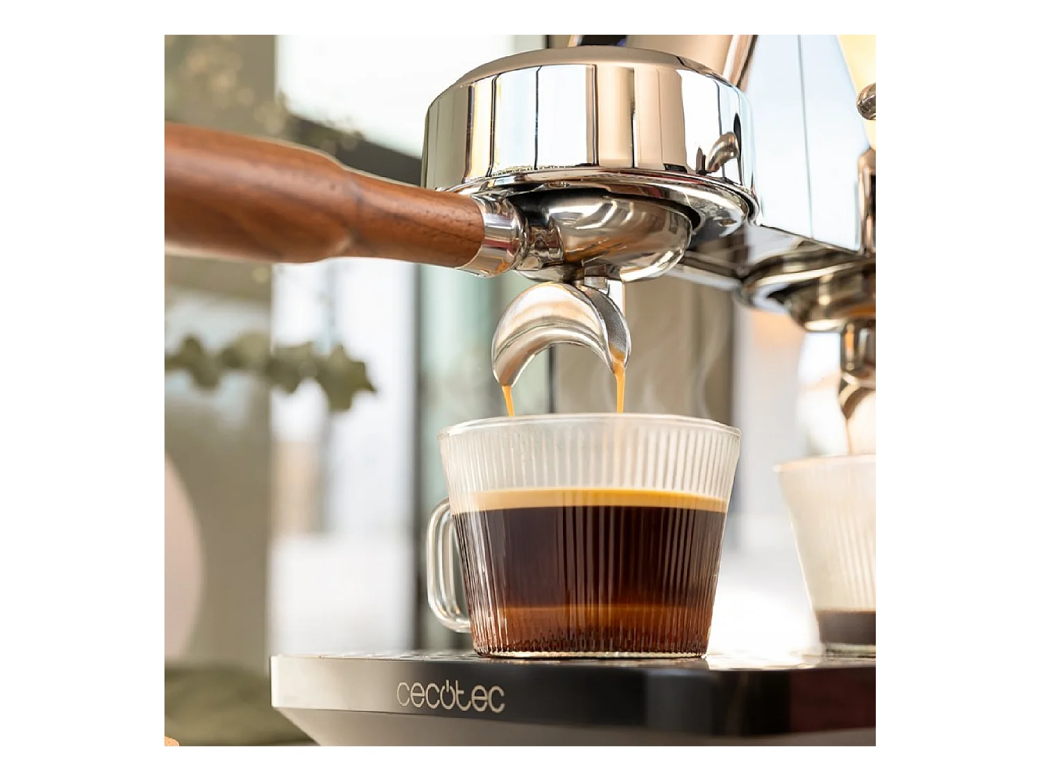 Cecotec Machine à café barista Baristeo Intima