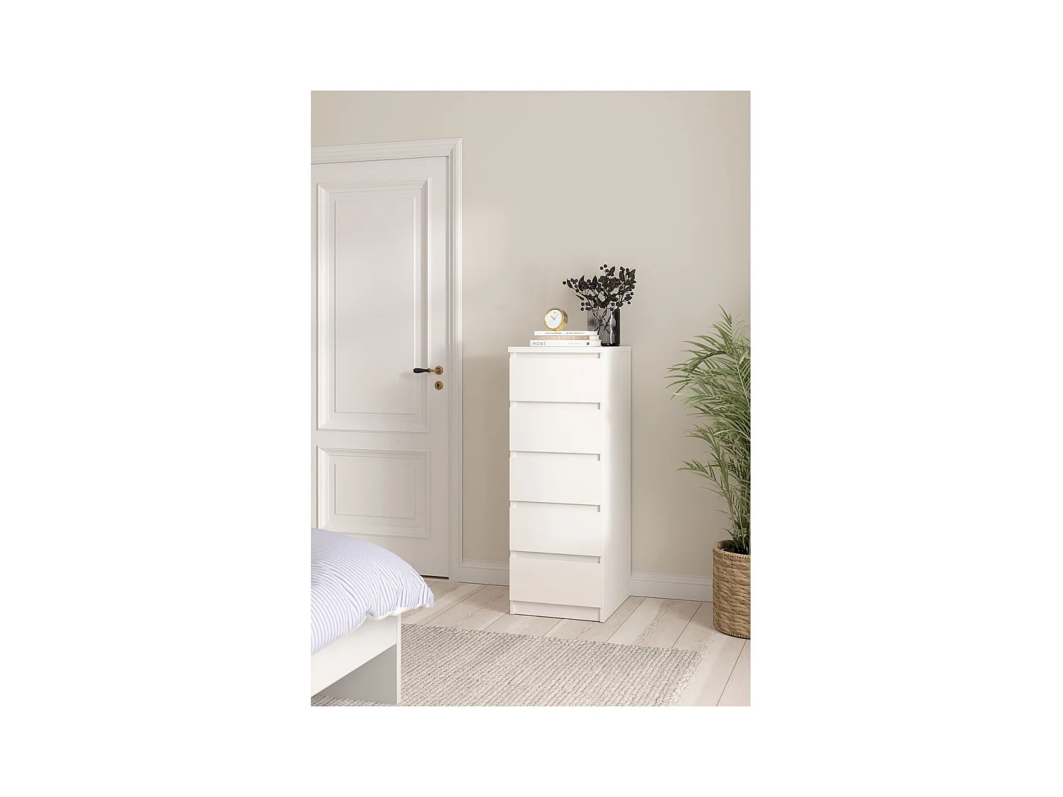 Naia Kommode 5 Schubladen weiß.
