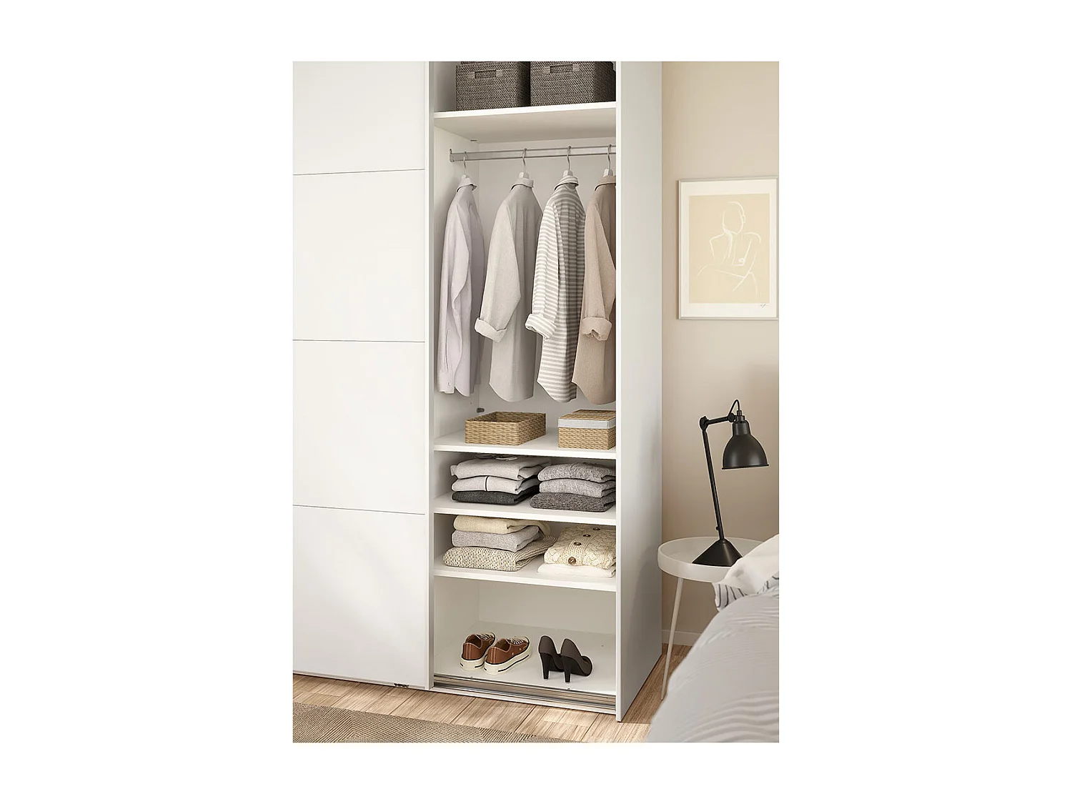 Catania 3 Böden 67 cm bis 140 cm Kleiderschrank weiß
