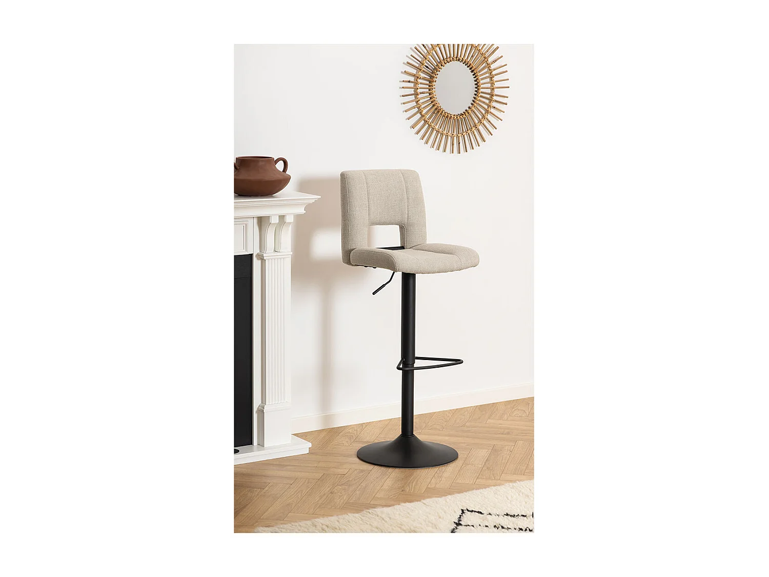 Sylvia tabouret de bar réglable en hauteur fonction pivotante beige.