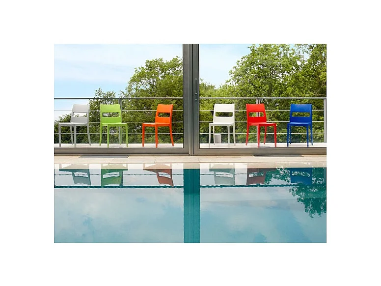 6 chaise SAI, Plastique, Gris