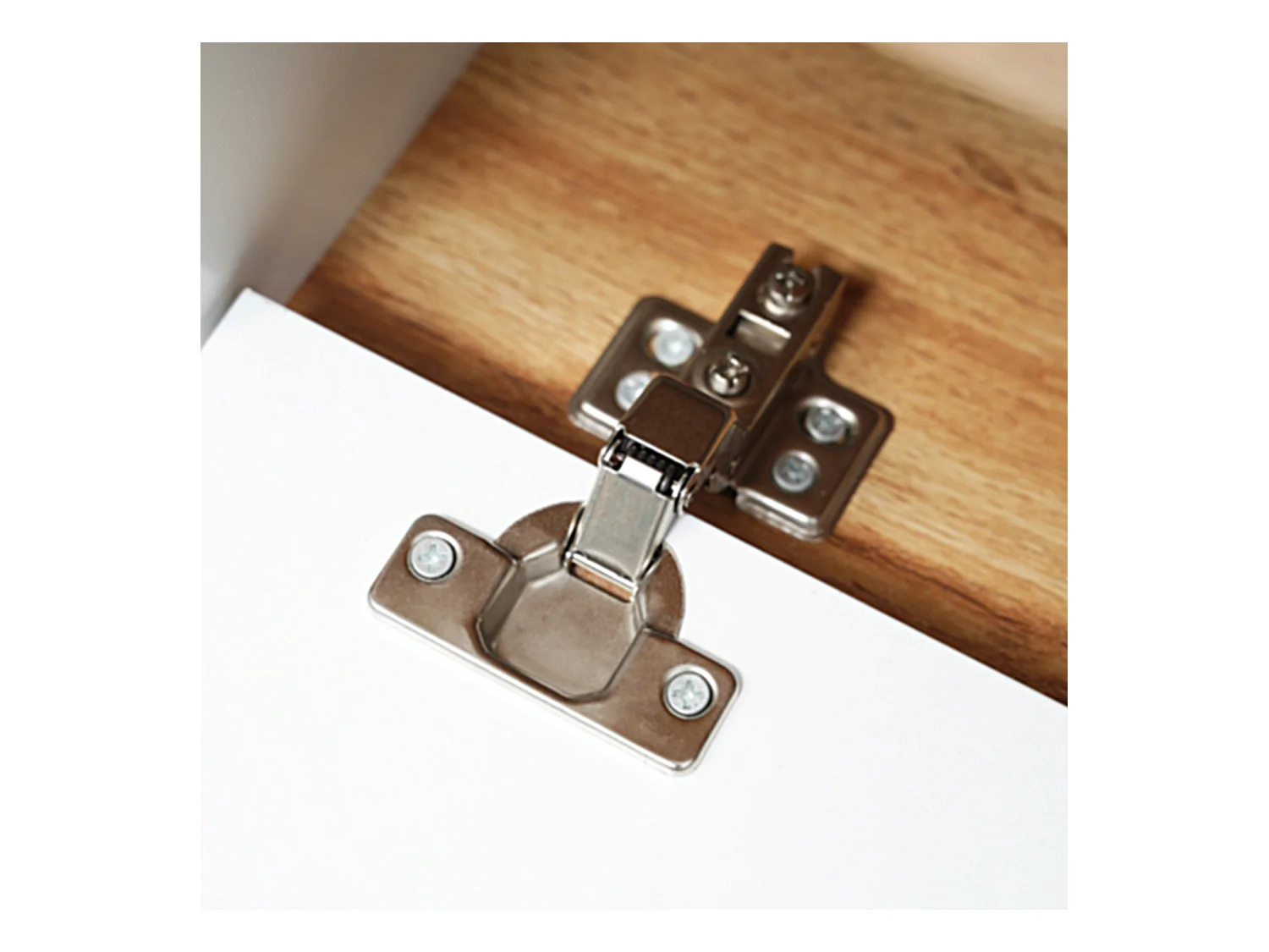 Mueble de TV, mesa de centro con 5 puertas y 2 compartimentos abiertos para tu salón, 175 x 37 x 51 cm