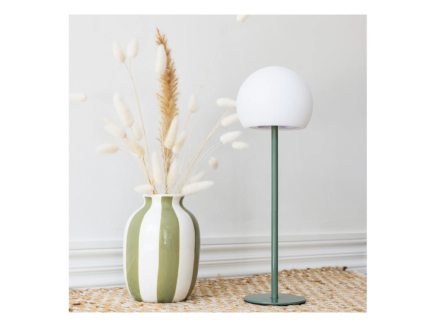 Lampe LED à poser verte ISIS - HAPPY GARDEN