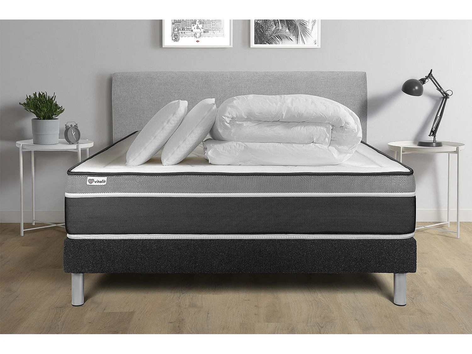Pack lit complet - Matelas 200x200 cm + Sommier tapissier à lattes (en kit) + 2 oreillers + Couette - Vital Care