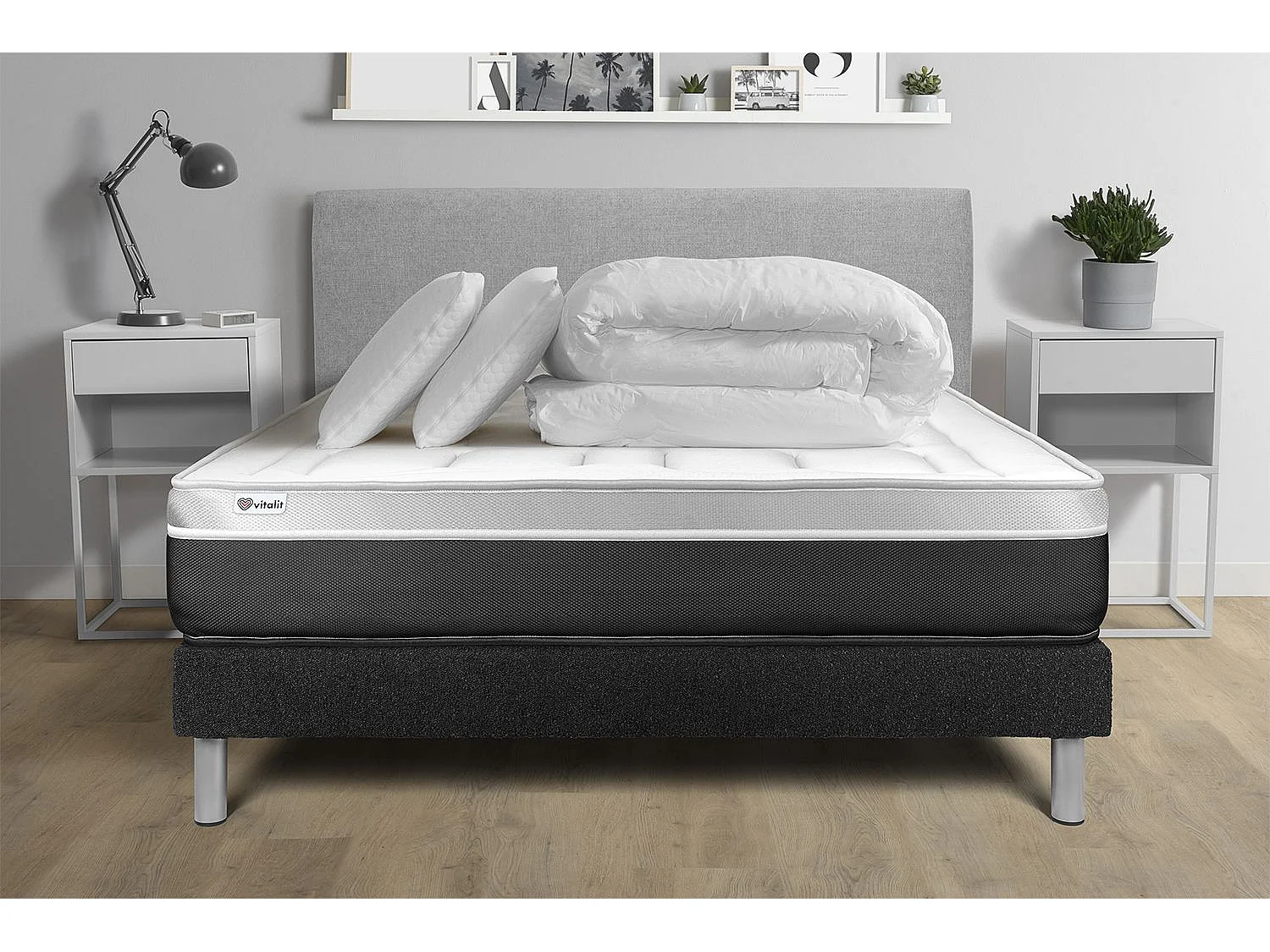 Pack lit complet - Matelas 200x200 cm + Sommier tapissier à lattes (en kit) + 2 oreillers + Couette - Vital Soft
