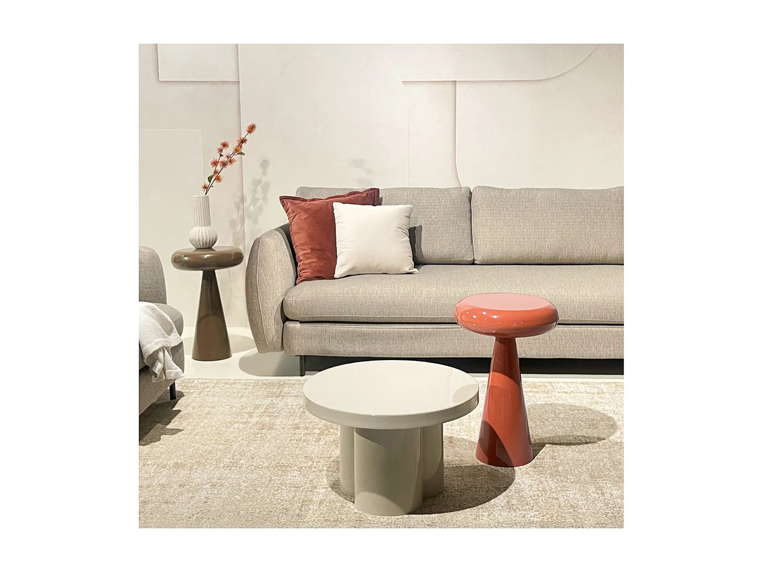 TILT-Table basse d'appoint en acier laqué Red