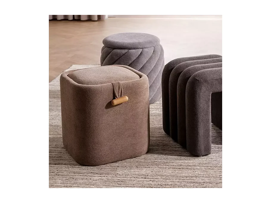 Pouf beige avec rangement intégré, tissu doux et poignée bois ZESTER