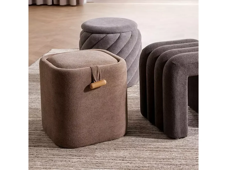 Pouf beige avec rangement intégré, tissu doux et poignée bois ZESTER