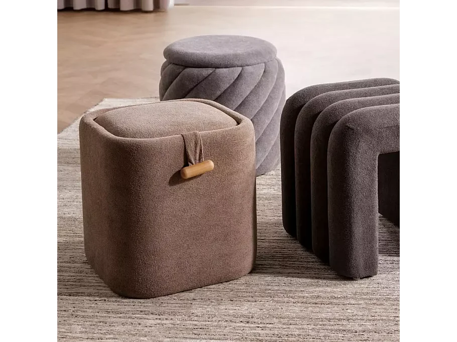 Pouf beige avec rangement intégré, tissu doux et poignée bois ZESTER