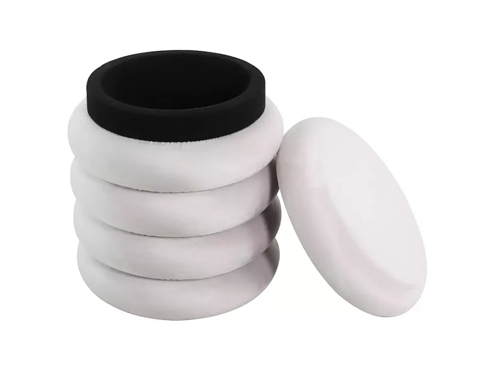 Pouf rond en velours beige avec rangement intégré et assise douce MESRUN