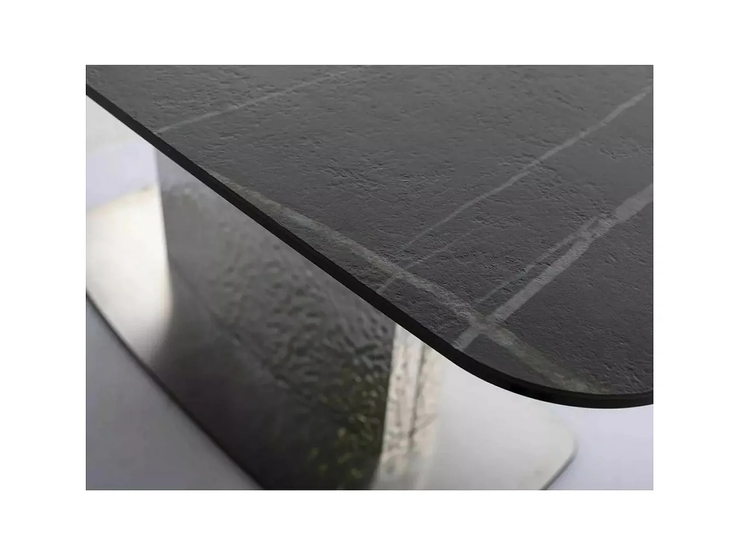 Tavolo da pranzo Monkler (90x160-240)/Ceramica e metallo/Allungabile/Nero e argento