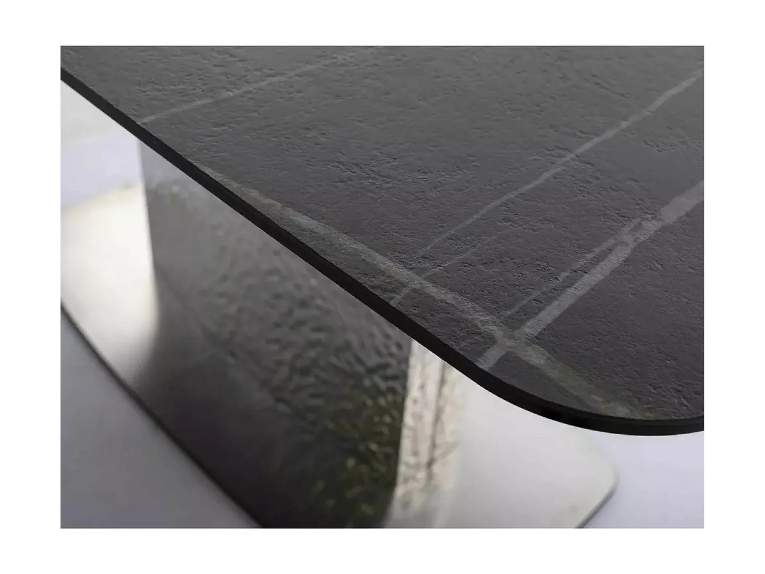 Table à manger Monkler (90 x 160-240)/Céramique et métal/Extensible/Noir et argent