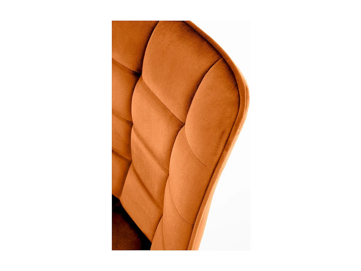 Chaise design en tissu couleur cannelle avec pieds en métal noir Liberty